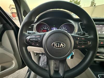 2020 Kia Sedona LX - Photo 23 - Norwalk, CA 90650-2241