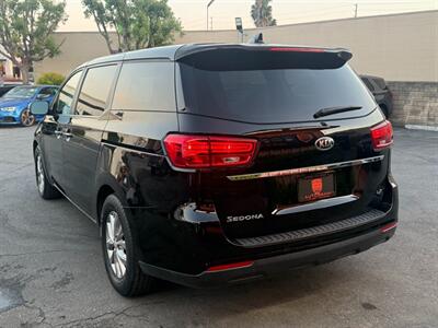 2020 Kia Sedona LX - Photo 10 - Norwalk, CA 90650-2241