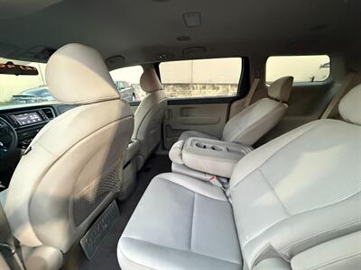 2020 Kia Sedona LX - Photo 28 - Norwalk, CA 90650-2241