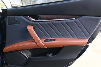 2019 Maserati Quattroporte S GranLusso   - Photo 59 - Norwalk, CA 90650-2241