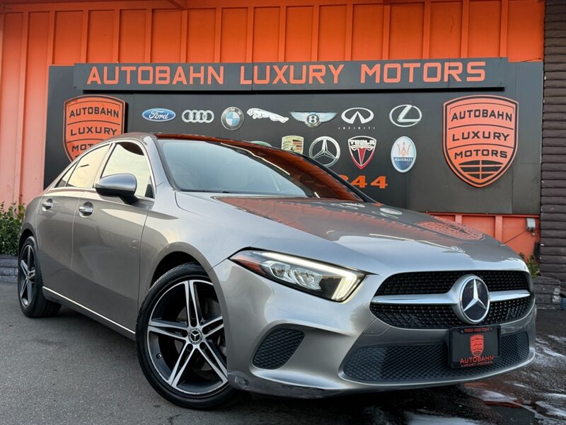 2019 Mercedes-Benz A-Class A220's photo