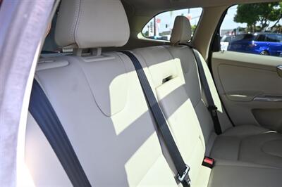2015 Volvo XC60 T6 Drive-E   - Photo 53 - Norwalk, CA 90650-2241