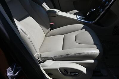 2015 Volvo XC60 T6 Drive-E   - Photo 63 - Norwalk, CA 90650-2241