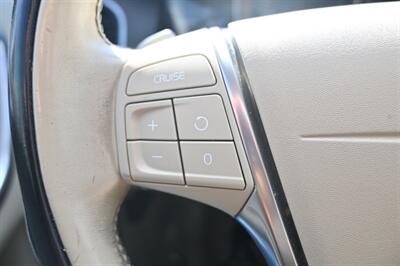 2015 Volvo XC60 T6 Drive-E   - Photo 30 - Norwalk, CA 90650-2241