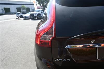 2015 Volvo XC60 T6 Drive-E   - Photo 9 - Norwalk, CA 90650-2241