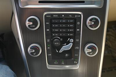 2015 Volvo XC60 T6 Drive-E   - Photo 37 - Norwalk, CA 90650-2241