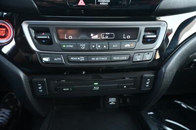 2016 Honda Pilot Touring   - Photo 42 - Norwalk, CA 90650-2241