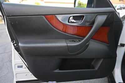 2009 INFINITI FX35   - Photo 19 - Norwalk, CA 90650-2241