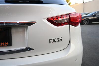 2009 INFINITI FX35   - Photo 11 - Norwalk, CA 90650-2241