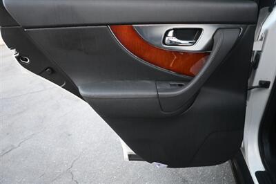 2009 INFINITI FX35   - Photo 51 - Norwalk, CA 90650-2241