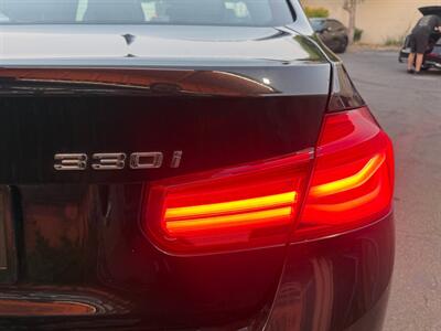 2017 BMW 3 Series 330i - Photo 11 - Norwalk, CA 90650-2241