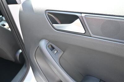 2017 Volkswagen Jetta 1.4T S   - Photo 52 - Norwalk, CA 90650-2241