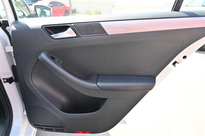 2017 Volkswagen Jetta 1.4T S   - Photo 51 - Norwalk, CA 90650-2241