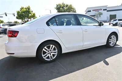 2017 Volkswagen Jetta 1.4T S   - Photo 14 - Norwalk, CA 90650-2241