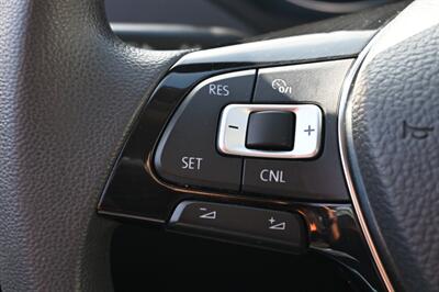2017 Volkswagen Jetta 1.4T S   - Photo 33 - Norwalk, CA 90650-2241