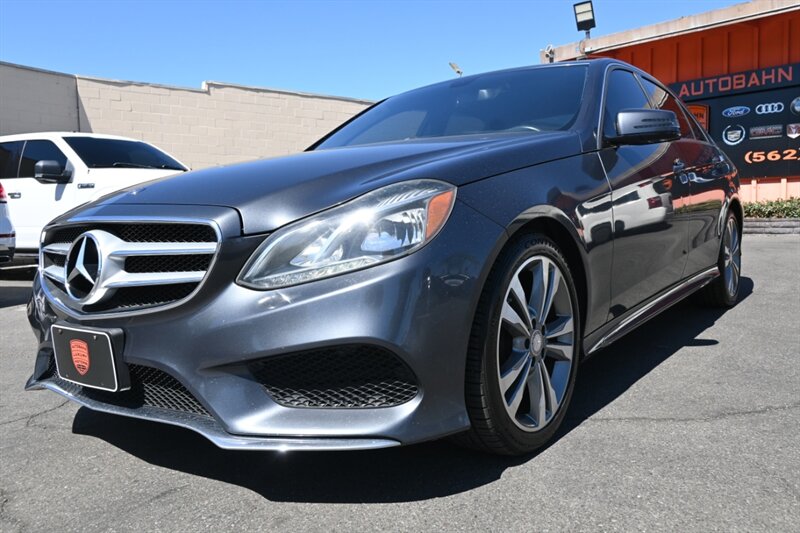 2015 Mercedes Benz E 350 photo 3