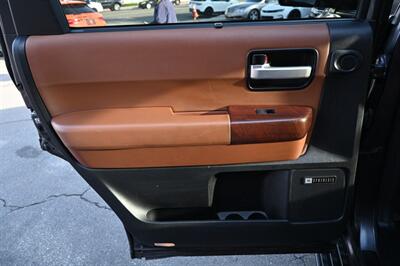 2013 Toyota Sequoia Platinum   - Photo 42 - Norwalk, CA 90650-2241