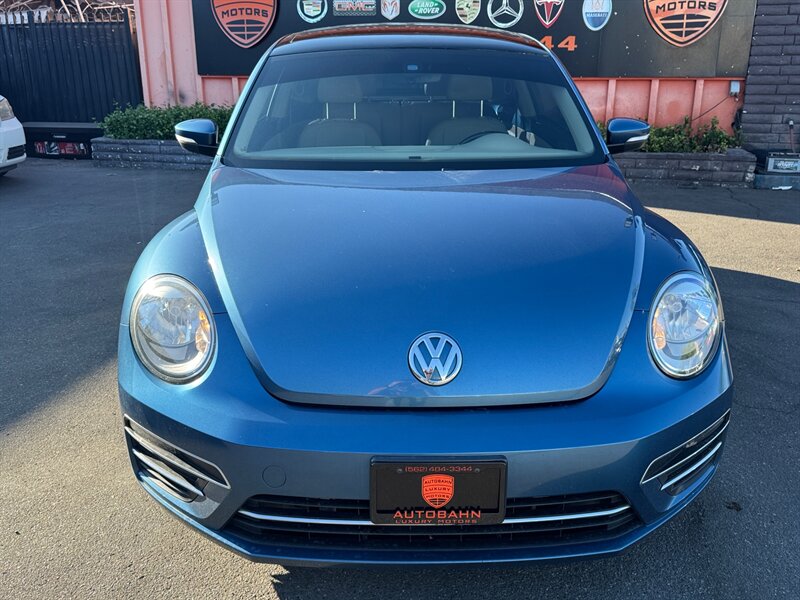 2019 Volkswagen Beetle 2.0T SE  