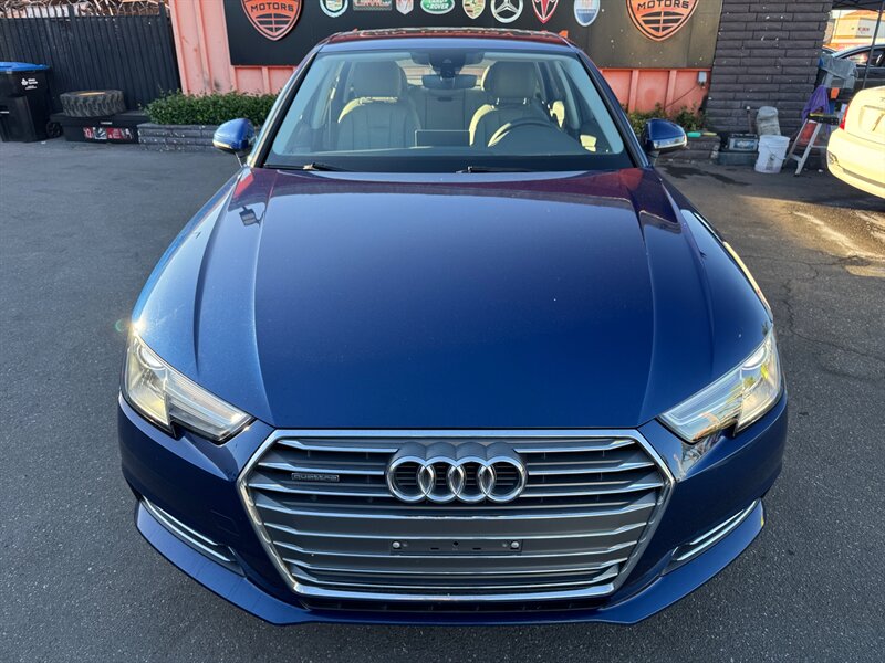 2017 Audi A4 2.0T quattro Komfort  