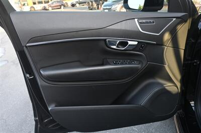 2020 Volvo XC90 T5 Momentum   - Photo 18 - Norwalk, CA 90650-2241