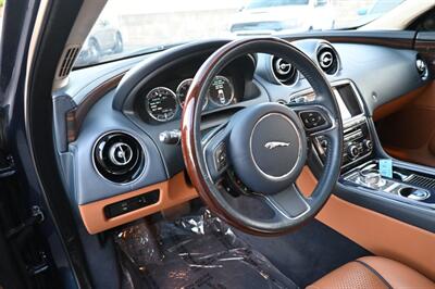 2011 Jaguar XJ   - Photo 25 - Norwalk, CA 90650-2241