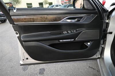 2016 BMW 7 Series 740i   - Photo 17 - Norwalk, CA 90650-2241