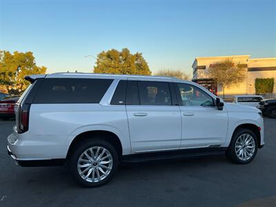 2022 Cadillac Escalade Luxury   - Photo 16 - Norwalk, CA 90650-2241