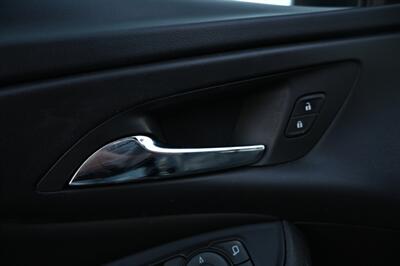 2018 Chevrolet Volt Premier   - Photo 18 - Norwalk, CA 90650-2241