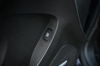 2018 Chevrolet Volt Premier   - Photo 20 - Norwalk, CA 90650-2241