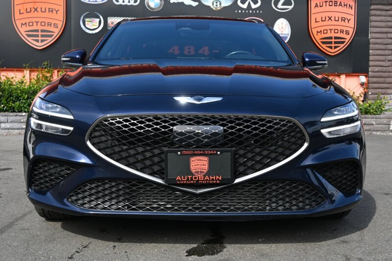 2022 Genesis G70 3.3T Standard  