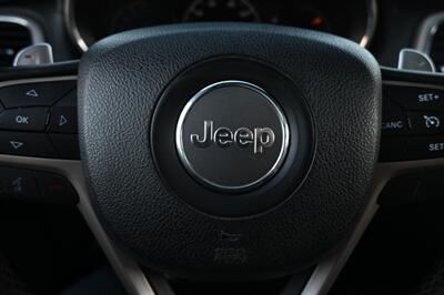 2014 Jeep Grand Cherokee Overland   - Photo 32 - Norwalk, CA 90650-2241