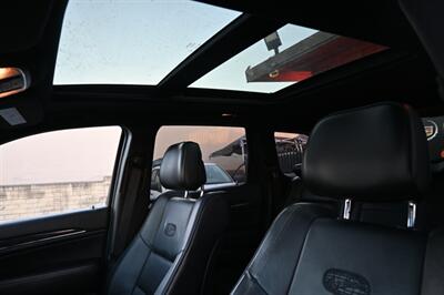 2014 Jeep Grand Cherokee Overland   - Photo 21 - Norwalk, CA 90650-2241