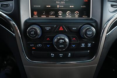 2014 Jeep Grand Cherokee Overland   - Photo 37 - Norwalk, CA 90650-2241