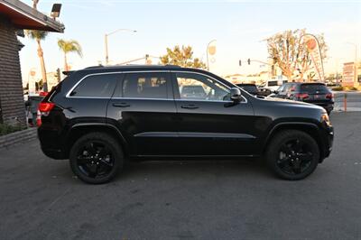 2014 Jeep Grand Cherokee Overland   - Photo 13 - Norwalk, CA 90650-2241