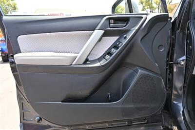 2017 Subaru Forester 2.5i Premium   - Photo 32 - Norwalk, CA 90650-2241