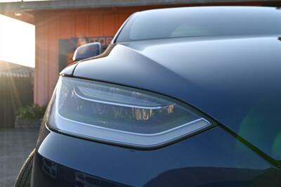 2022 Tesla Model X   - Photo 4 - Norwalk, CA 90650-2241