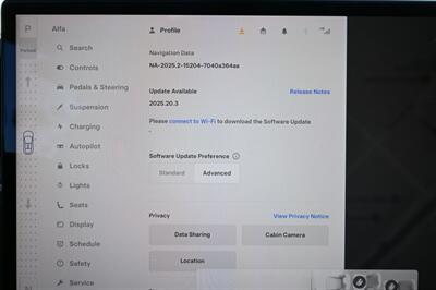 2022 Tesla Model X   - Photo 74 - Norwalk, CA 90650-2241