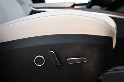2022 Tesla Model X   - Photo 65 - Norwalk, CA 90650-2241