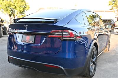 2022 Tesla Model X   - Photo 25 - Norwalk, CA 90650-2241