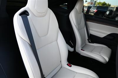 2022 Tesla Model X   - Photo 61 - Norwalk, CA 90650-2241