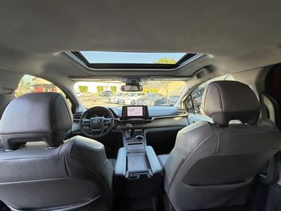 2022 Toyota Sienna XLE 7-Passenger - Photo 34 - Norwalk, CA 90650-2241