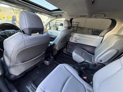 2022 Toyota Sienna XLE 7-Passenger - Photo 32 - Norwalk, CA 90650-2241