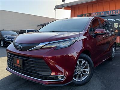 2022 Toyota Sienna XLE 7-Passenger - Photo 5 - Norwalk, CA 90650-2241