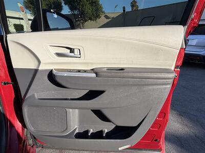2022 Toyota Sienna XLE 7-Passenger - Photo 39 - Norwalk, CA 90650-2241
