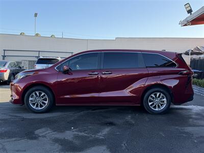 2022 Toyota Sienna XLE 7-Passenger - Photo 7 - Norwalk, CA 90650-2241