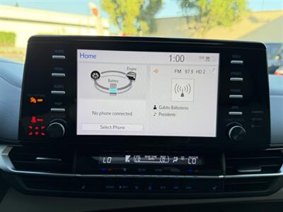 2022 Toyota Sienna XLE 7-Passenger - Photo 43 - Norwalk, CA 90650-2241