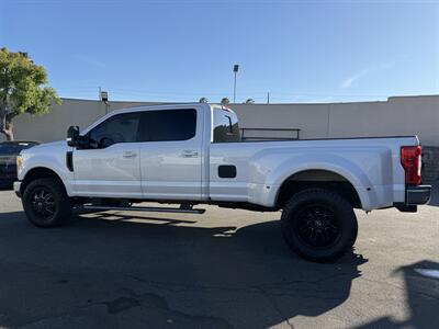 2017 Ford F-350 Super Duty Lariat   - Photo 15 - Norwalk, CA 90650-2241