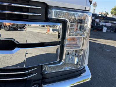 2017 Ford F-350 Super Duty Lariat   - Photo 7 - Norwalk, CA 90650-2241