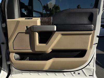 2017 Ford F-350 Super Duty Lariat   - Photo 59 - Norwalk, CA 90650-2241