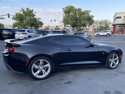 2018 Chevrolet Camaro 2SS   - Photo 16 - Norwalk, CA 90650-2241